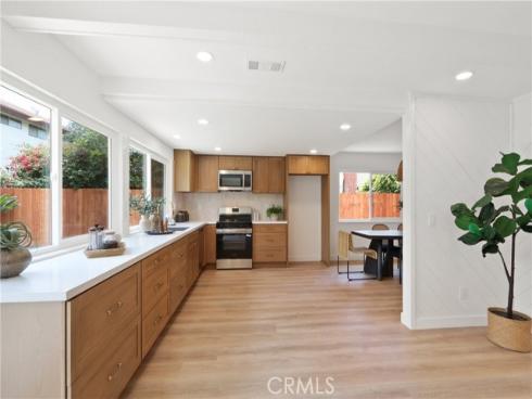 734 S Vale , Anaheim, CA