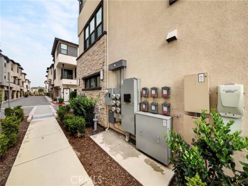 2961 W Lincoln 6 , Anaheim, CA