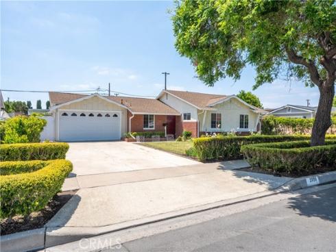 2056 W Random , Anaheim, CA