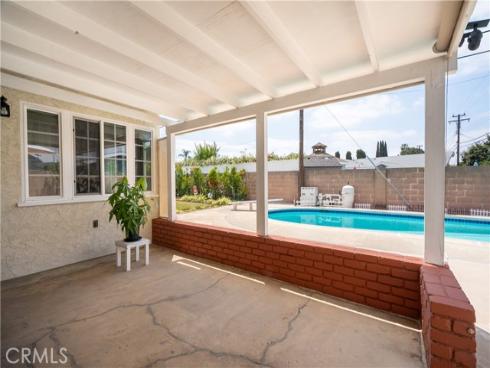 2056 W Random , Anaheim, CA