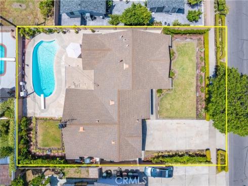 2056 W Random , Anaheim, CA
