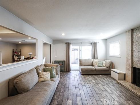 1123 S Chantilly , Anaheim, CA
