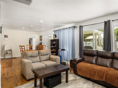 2608 W Palais , Anaheim, CA