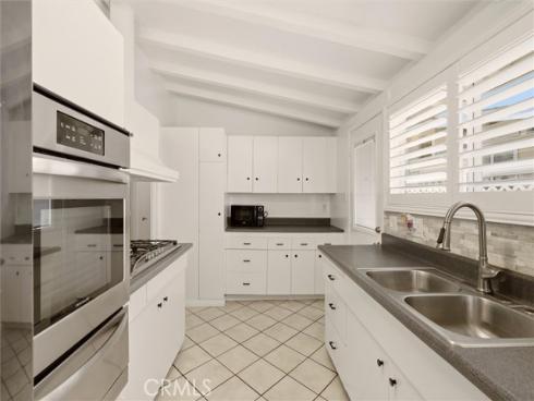 9702 Stonybrook Drive , Anaheim, CA