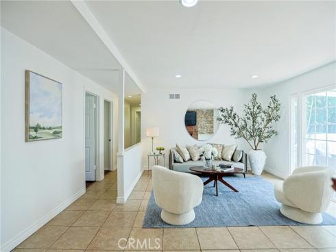 990 S Siet Place, Anaheim, CA