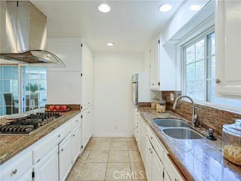 990 S Siet Place, Anaheim, CA