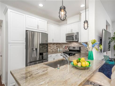 574 S Kroeger Street, Anaheim, CA