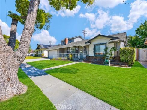 3222 W Sunview , Anaheim, CA