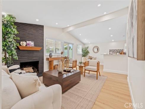 935 S Nutwood Street, Anaheim, CA