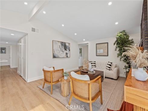 935 S Nutwood Street, Anaheim, CA