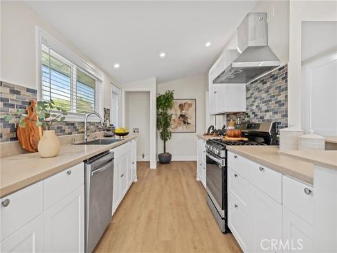 935 S Nutwood Street, Anaheim, CA