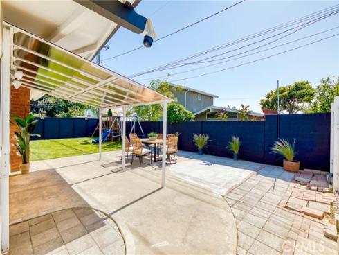 935 S Nutwood Street, Anaheim, CA
