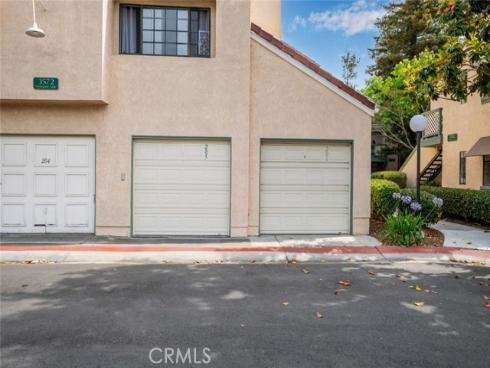 3572 W Stonepine F Lane, Anaheim, CA