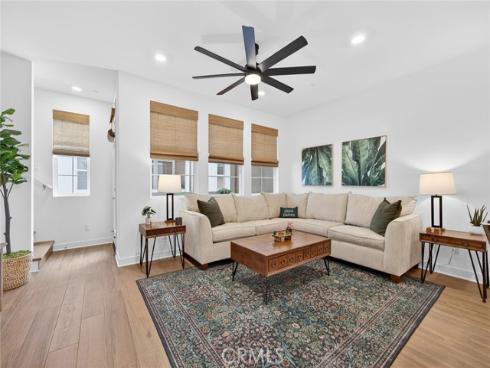 1044 N Anaheim 3 Boulevard, Anaheim, CA