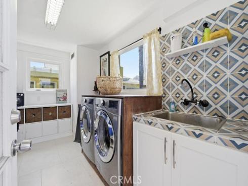 831 S Hampstead , Anaheim, CA