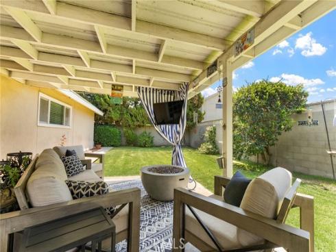 2774 E Verde , Anaheim, CA
