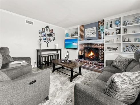 2774 E Verde , Anaheim, CA