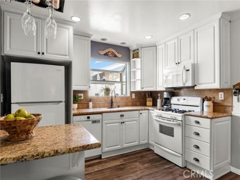 2774 E Verde , Anaheim, CA