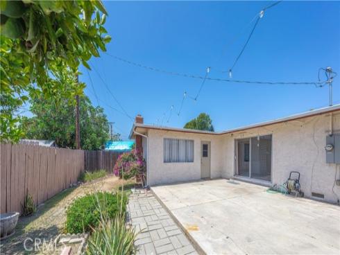 2200 E Blanchard , Anaheim, CA