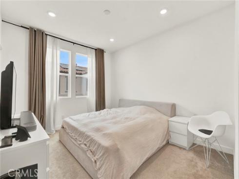 271 N Magnolia  5  Avenue, Anaheim, CA