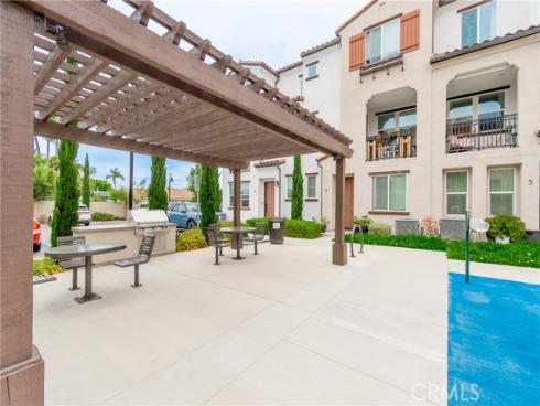 271 N Magnolia  5  Avenue, Anaheim, CA