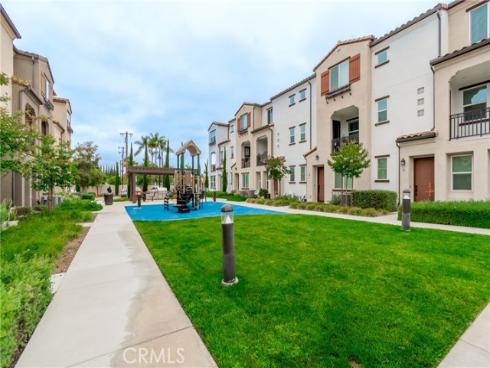 271 N Magnolia  5  Avenue, Anaheim, CA