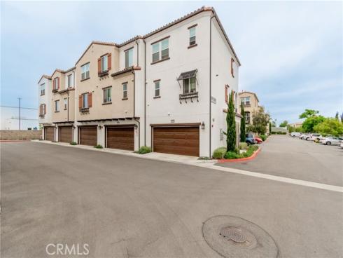 271 N Magnolia  5  Avenue, Anaheim, CA