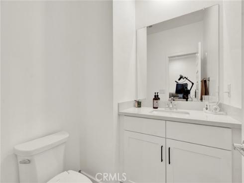 271 N Magnolia  5  Avenue, Anaheim, CA