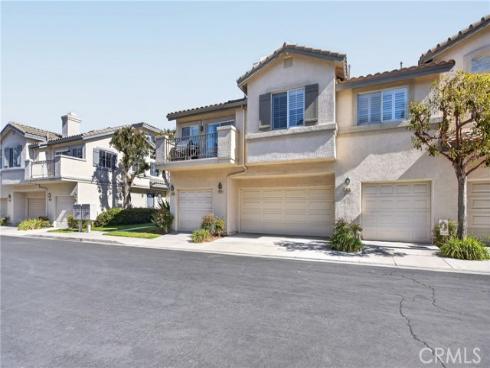 7839 E Viewrim , Anaheim, CA