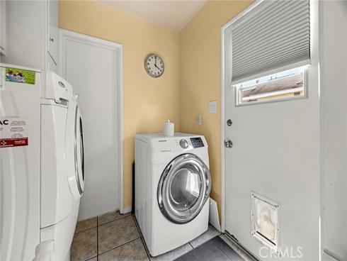 1835 W Chateau , Anaheim, CA