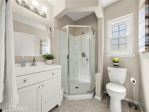 1835 W Chateau , Anaheim, CA