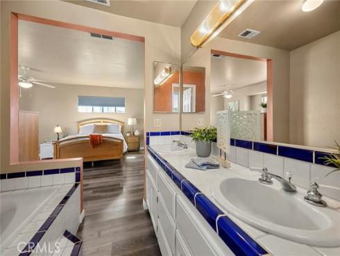 1835 W Chateau , Anaheim, CA