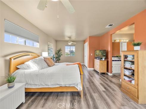 1835 W Chateau , Anaheim, CA