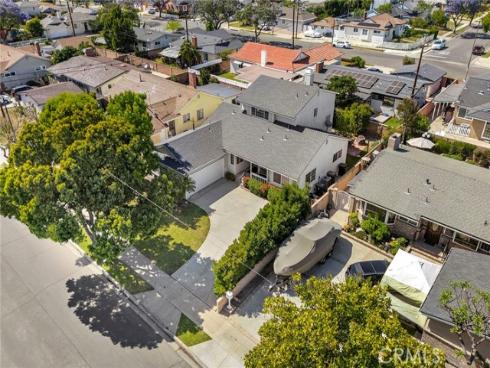 1835 W Chateau , Anaheim, CA