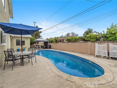 2774 W Westhaven , Anaheim, CA