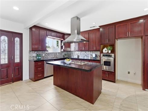 1015 N Modena Place, Anaheim, CA