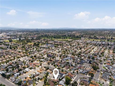 1015 N Modena Place, Anaheim, CA