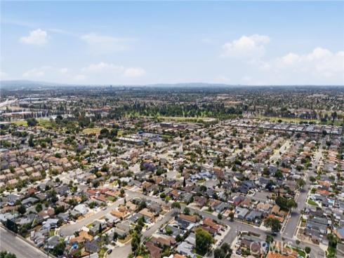 1015 N Modena   Place, Anaheim, CA