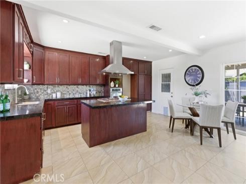 1015 N Modena Place, Anaheim, CA