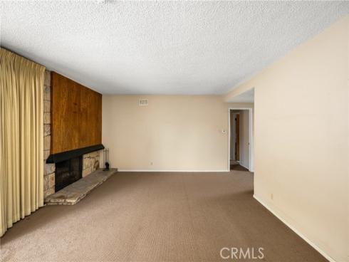 1830 W Chalet Avenue, Anaheim, CA