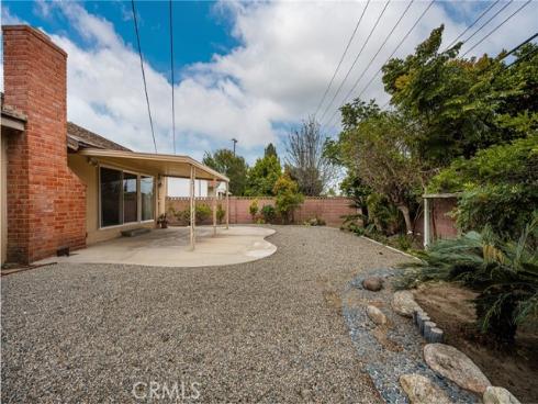 1830 W Chalet Avenue, Anaheim, CA