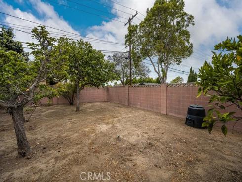 1830 W Chalet Avenue, Anaheim, CA