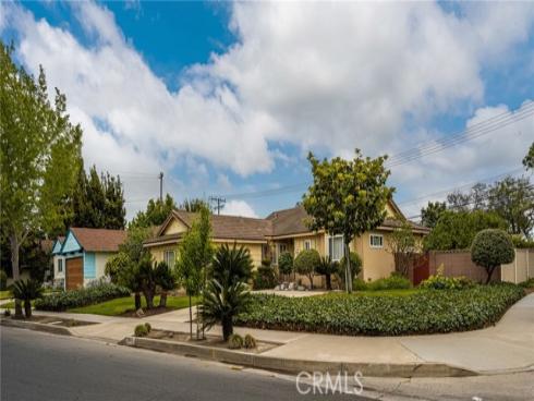 1830 W Chalet Avenue, Anaheim, CA