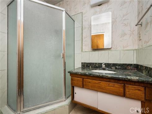 1830 W Chalet Avenue, Anaheim, CA
