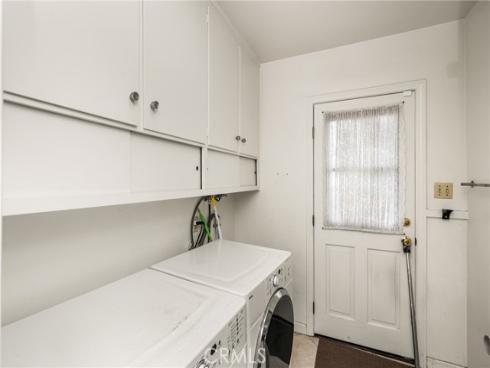 1830 W Chalet Avenue, Anaheim, CA