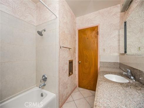 1830 W Chalet Avenue, Anaheim, CA