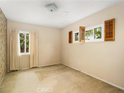 1830 W Chalet Avenue, Anaheim, CA