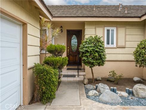 1830 W Chalet Avenue, Anaheim, CA