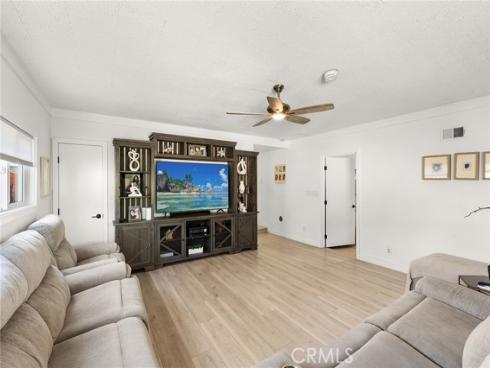 917 N Winter Street , Anaheim, CA