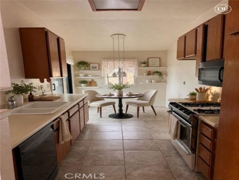 3547 W Greentree F , Anaheim, CA